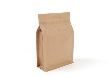 Comparing Compostable Coffee Bags to Traditional Non-Compostable Packaging